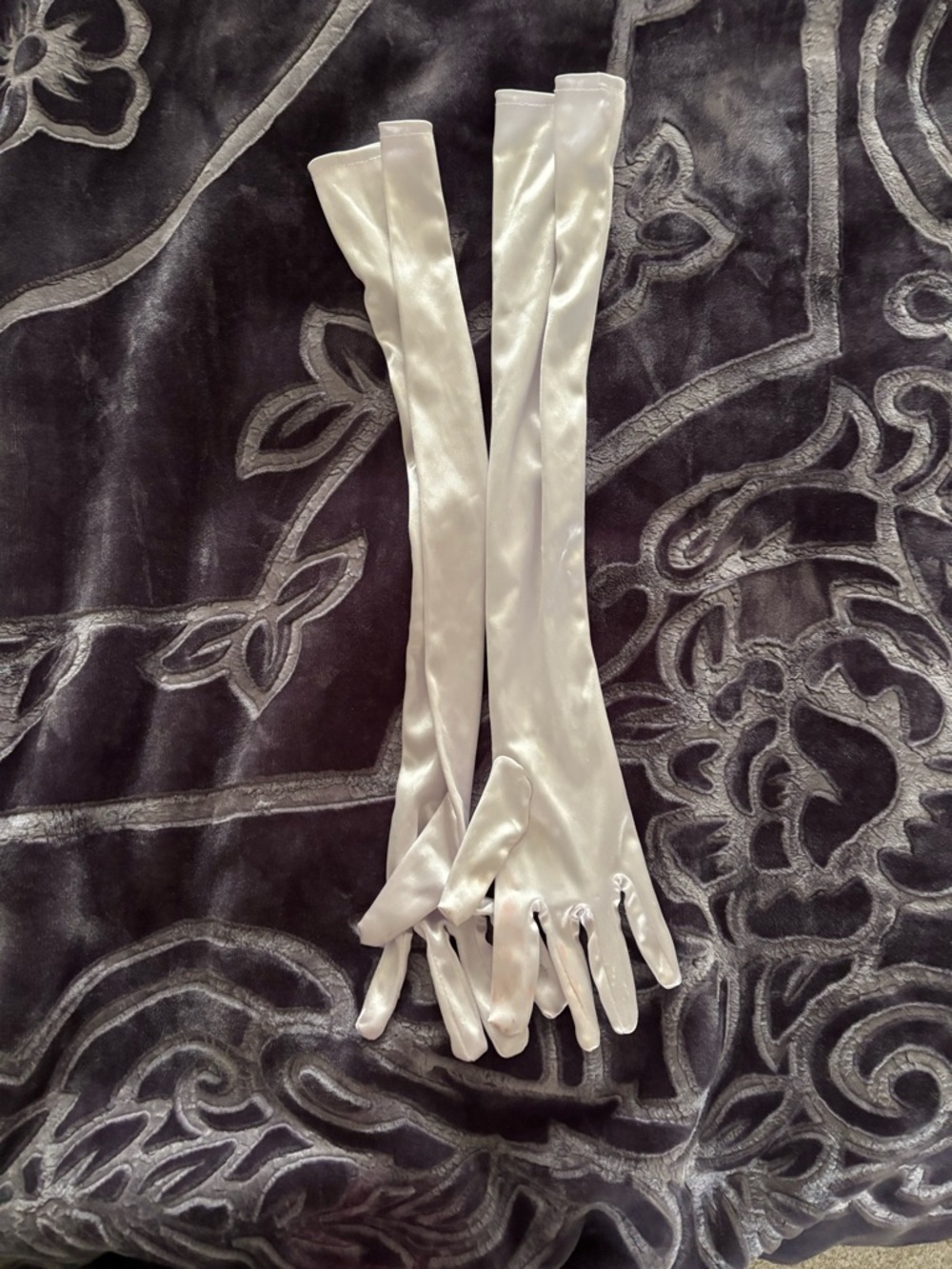 Long Satin Opera Gloves in Pearl White